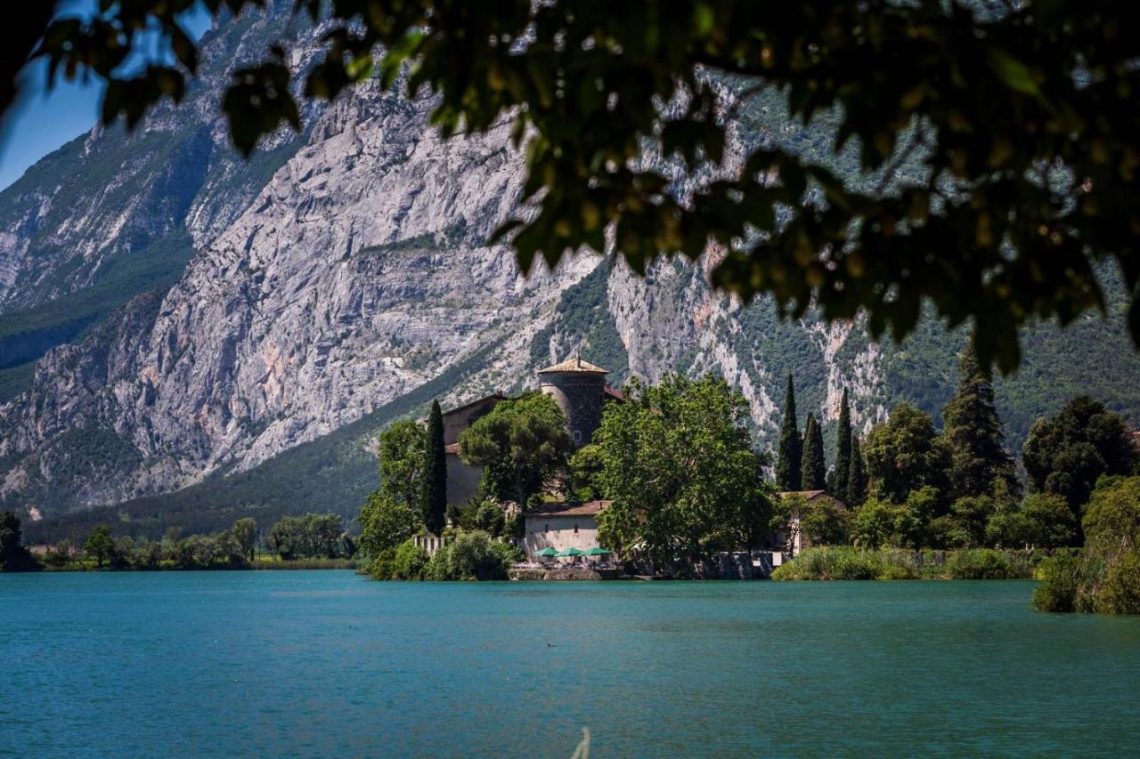 Hotel Due Laghi Padergnone Exterior photo