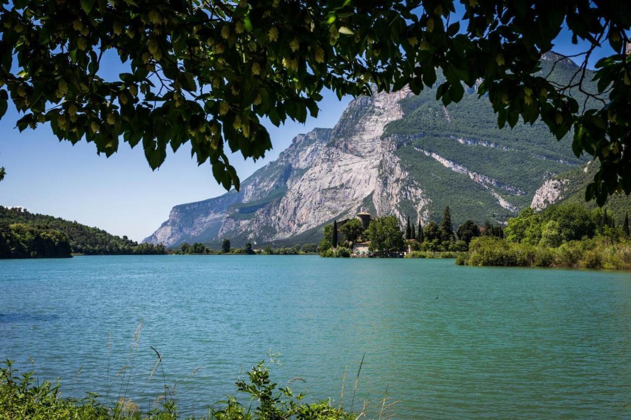Hotel Due Laghi Padergnone Exterior photo
